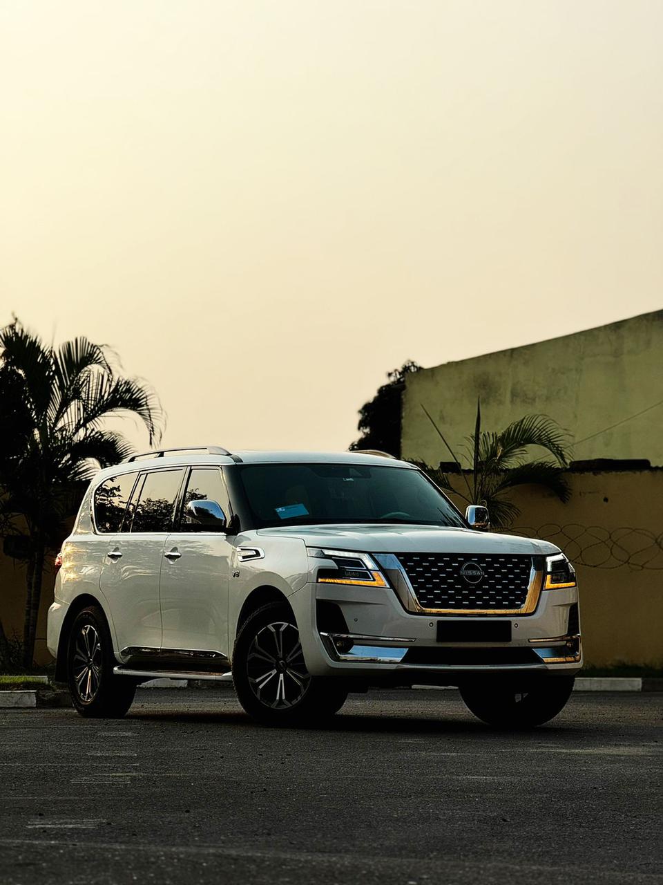 *NISSAN PATROL PLATINUM*