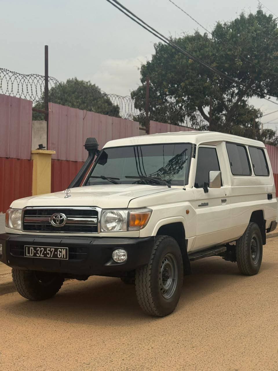 Toyota Land Cruiser 1HZ chefe máquina