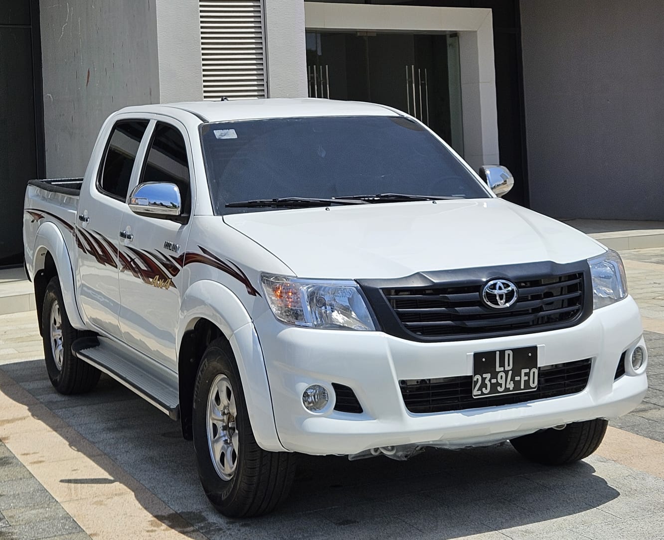 TOYOTA HILUX 2KD