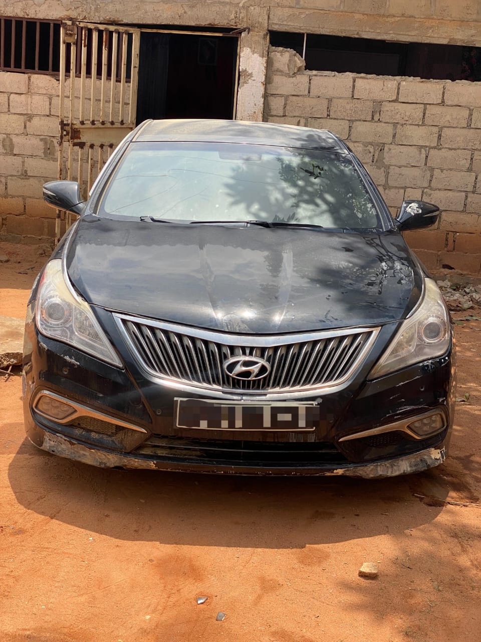 HYUNDAI GRANDEUR HG-300