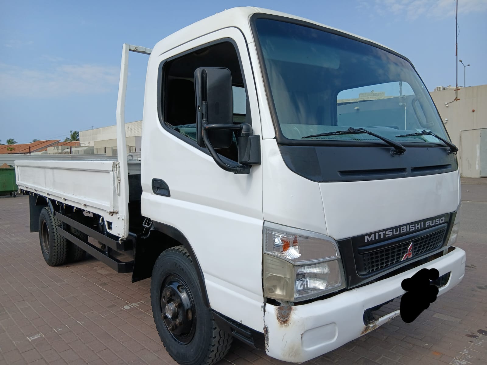 MITSUBISHI CANTER